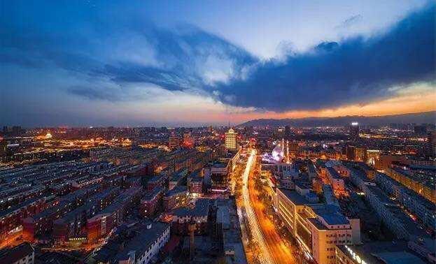 呼和浩特小巷独特风味探寻之旅